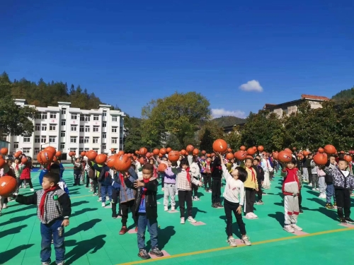 操場活動 操場活動